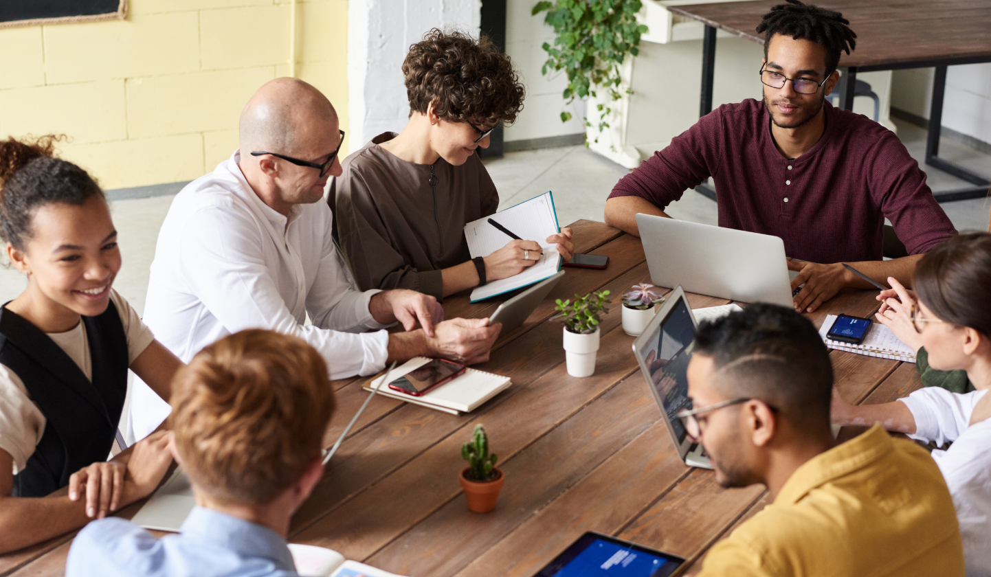 7 employees discovering 4 tips